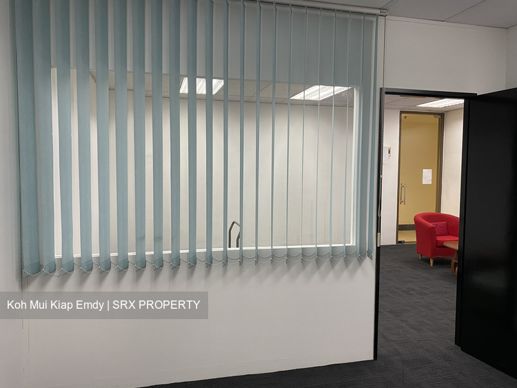 Parklane Shopping Mall (D7), Office #299880011